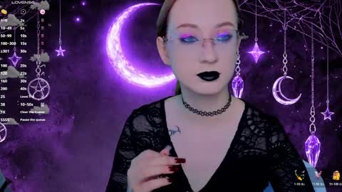 Lola online show from 04/11/26, 01:54