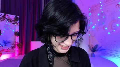 Vamp  online show from 12/22/24, 09:09