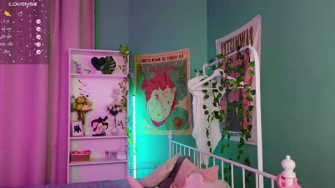 Vamp  online show from 02/06/25, 01:16