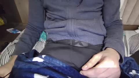 Snapshot of darkbud03 chatting on 02/02/25, 01:23 just a guy online show from 02/02/25, 01:23