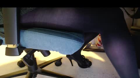 darkestme online show from 02/05/26, 11:59