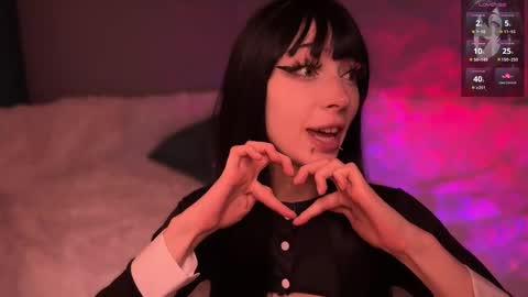 Yuu online show from 11/13/25, 11:25