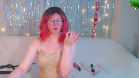 Kelly online show from 12/30/24, 06:42