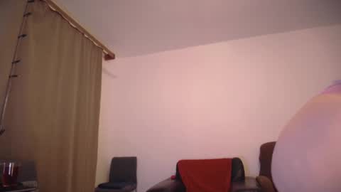 Snapshot of darkitten chatting on 12/22/24, 12:49 DarKitten online show from 12/22/24, 12:49