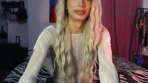 Angel online show from 01/13/26, 09:09