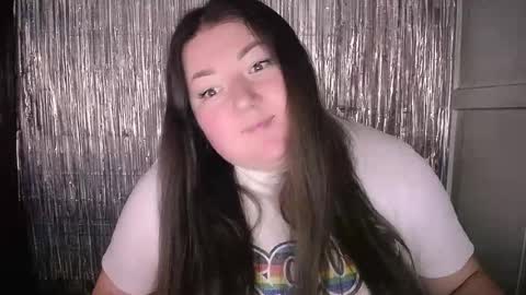 Snapshot of darkmoon_j chatting on 07/10/26, 09:01 Julia online show from 07/10/26, 09:01
