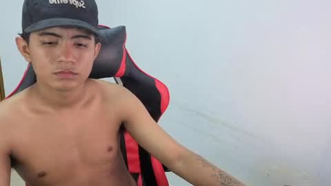 darknigthx online show from 04/18/26, 02:15