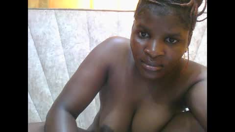 Snapshot of darknipples2 chatting on 05/09/26, 08:19 SHANICE online show from 05/09/26, 08:19