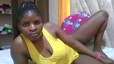 Snapshot of darknipples2 chatting on 06/06/26, 11:59 SHANICE online show from 06/06/26, 11:59