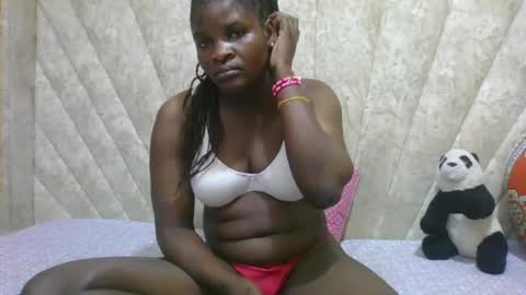 Snapshot of darknipples2 chatting on 06/28/26, 02:28 SHANICE online show from 06/28/26, 02:28