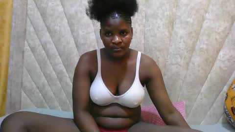 Snapshot of darknipples2 chatting on 07/15/26, 11:48 SHANICE online show from 07/15/26, 11:48