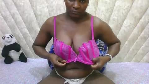Snapshot of darknipples2 chatting on 07/24/26, 04:21 SHANICE online show from 07/24/26, 04:21