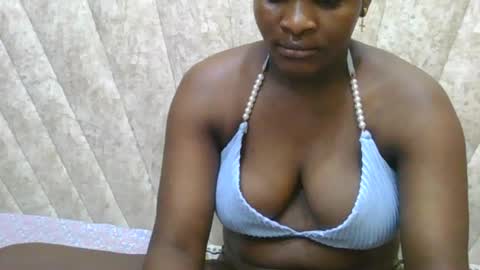 Snapshot of darknipples2 chatting on 07/27/26, 06:48 SHANICE online show from 07/27/26, 06:48