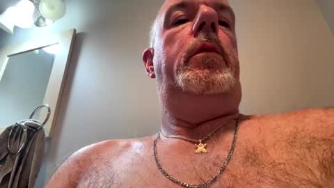 darknite083072 online show from 10/03/25, 10:56