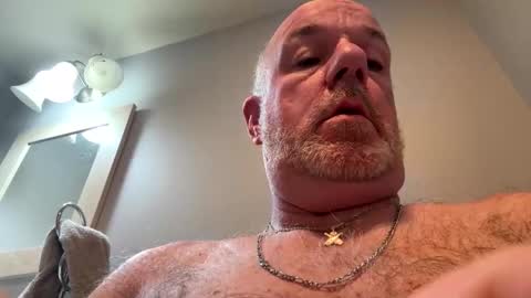 darknite083072 online show from 11/13/25, 10:58