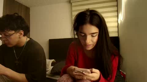 Snapshot of darkpleasuress chatting on 03/21/26, 08:19 darkpleasuress online show from 03/21/26, 08:19
