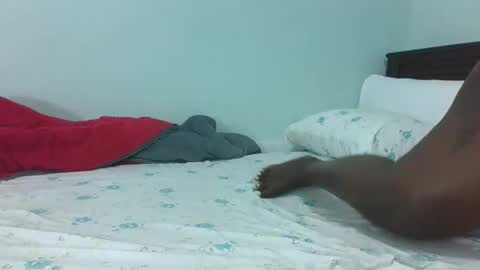 Snapshot of darksexydes8 chatting on 10/09/25, 05:49 DESMA online show from 10/09/25, 05:49