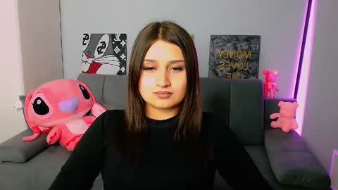Amelie online show from 04/17/26, 04:54