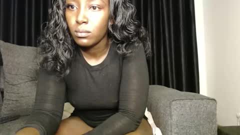 darktanqueen online show from 12/01/25, 03:11