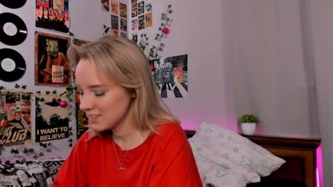 Snapshot of darleneferran chatting on 02/04/25, 02:28 lina online show from 02/04/25, 02:28