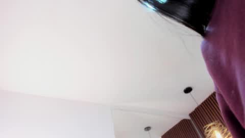 Snapshot of darling_spoiled chatting on 05/09/26, 11:04 darling online show from 05/09/26, 11:04