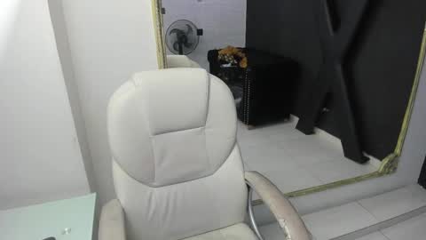 Darling online show from 03/02/25, 01:49