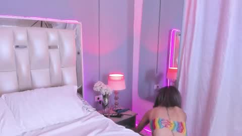 darlyn_tenderhot__ online show from 12/02/25, 01:11