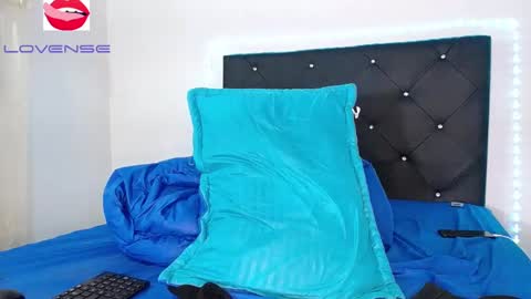 louis davila online show from 01/05/25, 01:35