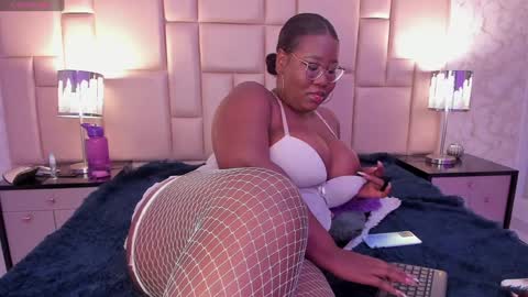  Darnell Queen online show from 12/07/24, 09:39