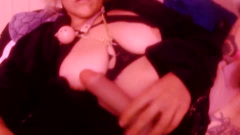 darnette_daisy online show from 04/24/26, 05:32