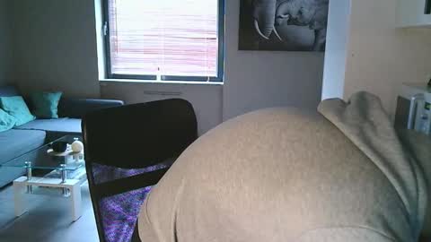 Snapshot of dartanjanas chatting on 10/05/25, 10:57 Dario online show from 10/05/25, 10:57