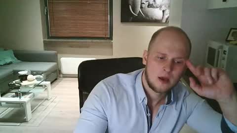 Snapshot of dartanjanas chatting on 11/01/25, 05:37 Dario online show from 11/01/25, 05:37