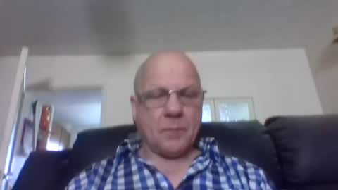 Snapshot of darts1980 chatting on 07/25/26, 09:29 darts1980 online show from 07/25/26, 09:29