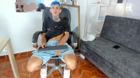 darwin_ggh online show from 11/15/25, 07:27