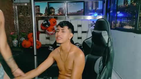 Snapshot of darwinandbrayan chatting on 10/31/25, 02:51 darwinandbrayan online show from 10/31/25, 02:51