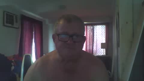 Snapshot of darwincock chatting on 12/17/24, 06:02 darwincock online show from 12/17/24, 06:02