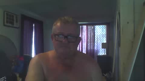 Snapshot of darwincock chatting on 12/21/24, 11:45 darwincock online show from 12/21/24, 11:45