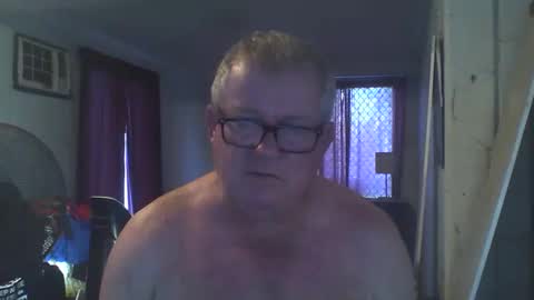 Snapshot of darwincock chatting on 12/27/24, 09:32 darwincock online show from 12/27/24, 09:32