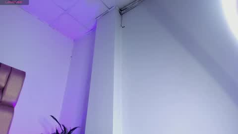 Dasha online show from 04/01/26, 11:55