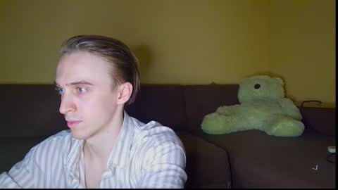 Snapshot of datalian chatting on 09/19/25, 05:57 datalian online show from 09/19/25, 05:57