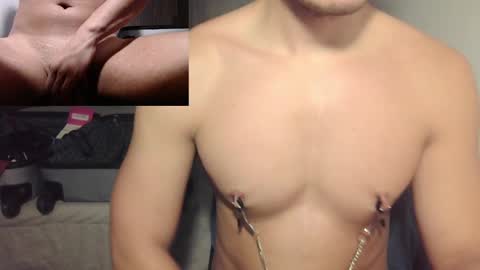 Snapshot of dave02_ chatting on 03/08/25, 02:01 David online show from 03/08/25, 02:01