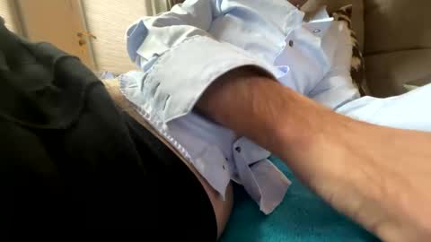 Snapshot of dave76b chatting on 02/05/25, 01:54 dave76b online show from 02/05/25, 01:54