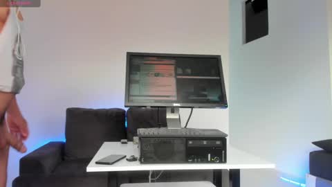 dave_hs online show from 02/22/25, 09:15