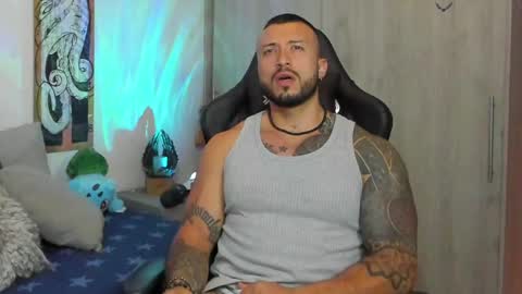 Snapshot of dave_max93 chatting on 03/11/25, 04:40 DAVE MAX online show from 03/11/25, 04:40