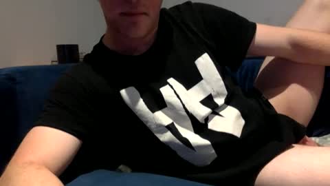 daveb709709709 online show from 11/12/25, 02:45