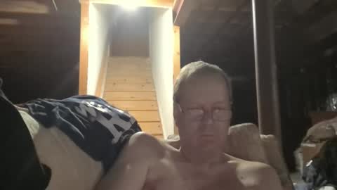 Snapshot of davecock50 chatting on 09/13/25, 06:46 davecock50 online show from 09/13/25, 06:46