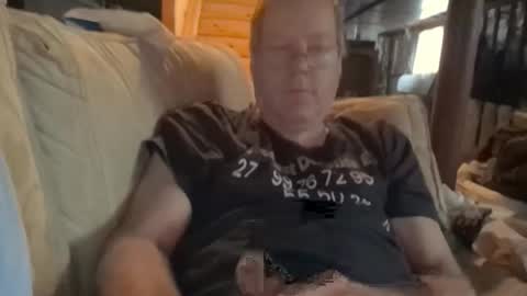 Snapshot of davecock50 chatting on 11/29/25, 03:04 davecock50 online show from 11/29/25, 03:04