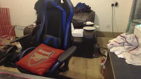 dave online show from 01/11/26, 04:06