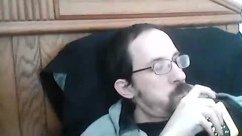 Snapshot of david1100 chatting on 02/19/26, 06:15 dirty 30s online show from 02/19/26, 06:15