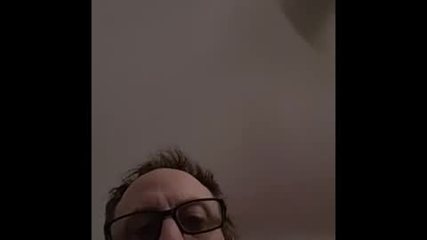 Snapshot of david1982yesyes chatting on 03/03/26, 10:10 david1982yesyes online show from 03/03/26, 10:10